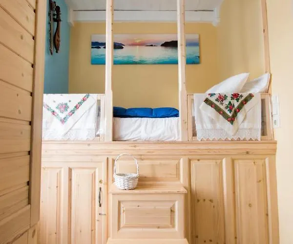 Captain Elias House Апартаменты