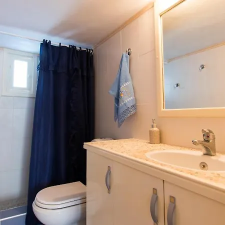 Captain Elias House Foinikion